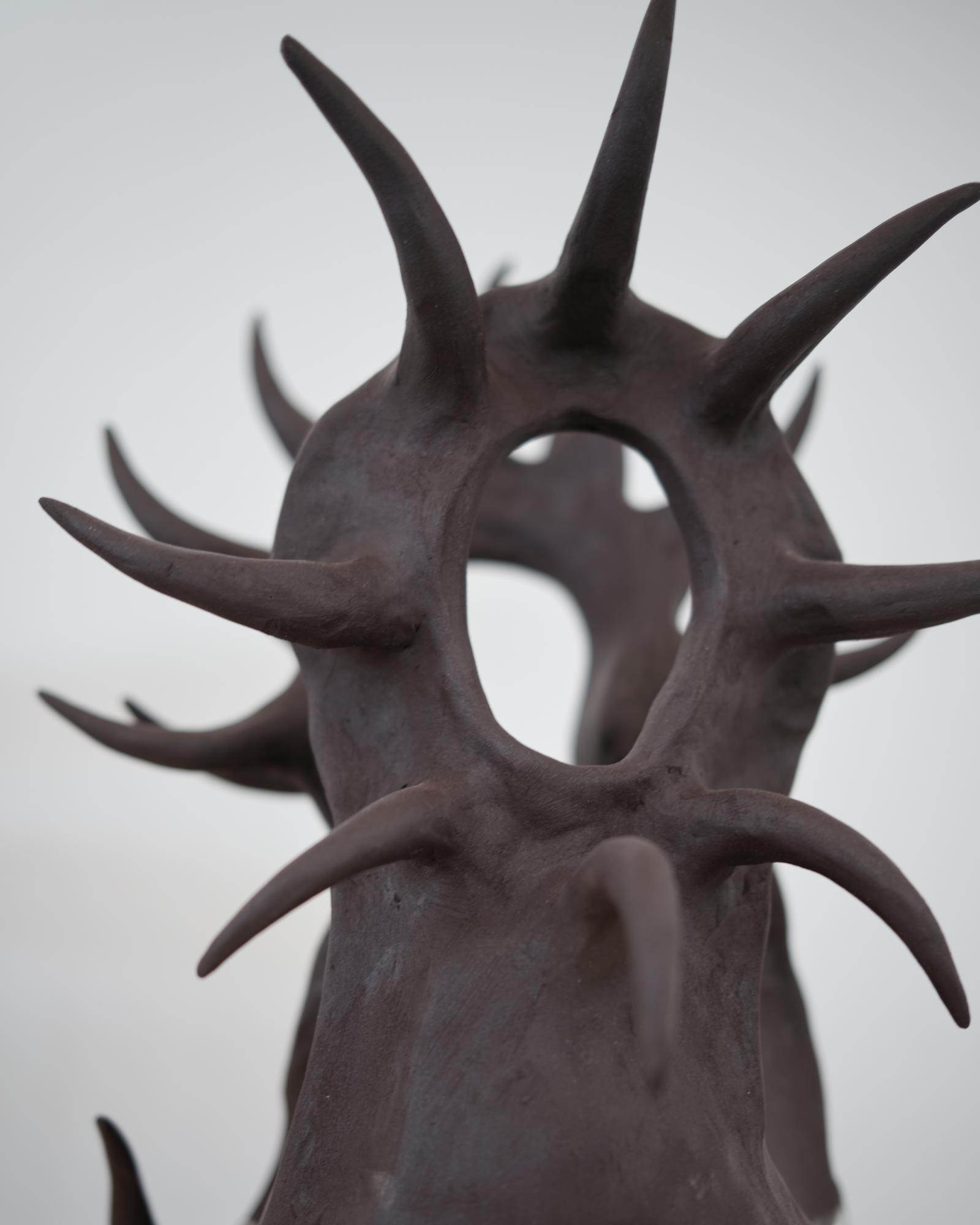 Скульптура Соня Чудомище