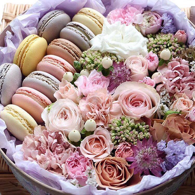 Большая коробочка "Слияние двух лун"