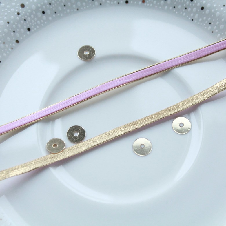 Тесьма декоративная розово-золотая, метр