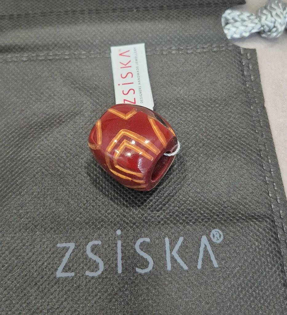 Шарм ZSISKA