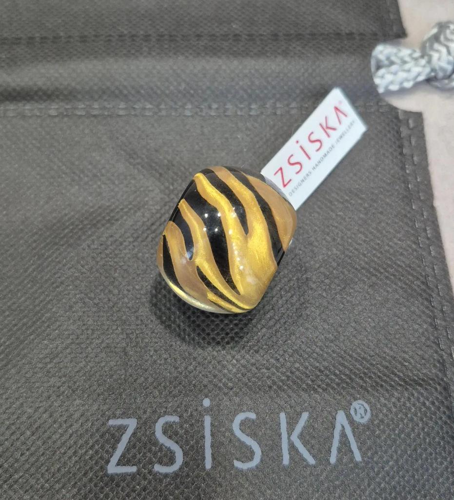 Шарм ZSISKA