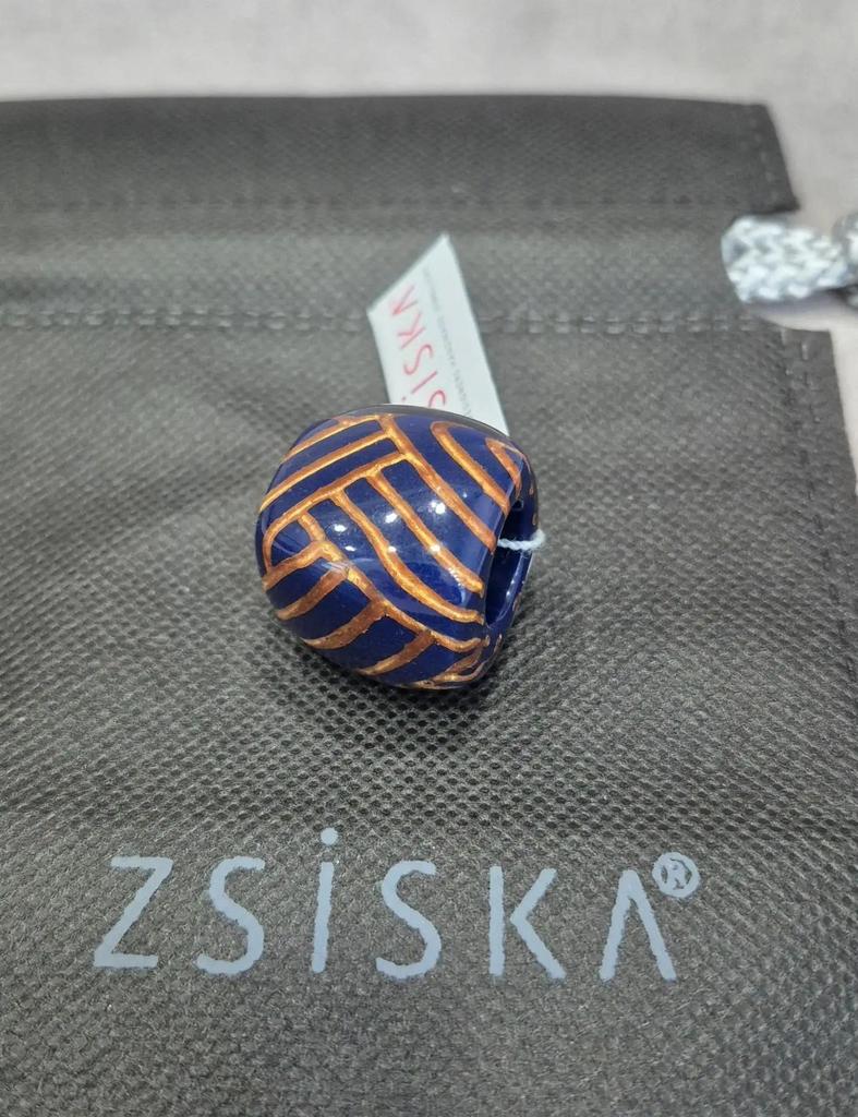 Шарм ZSISKA