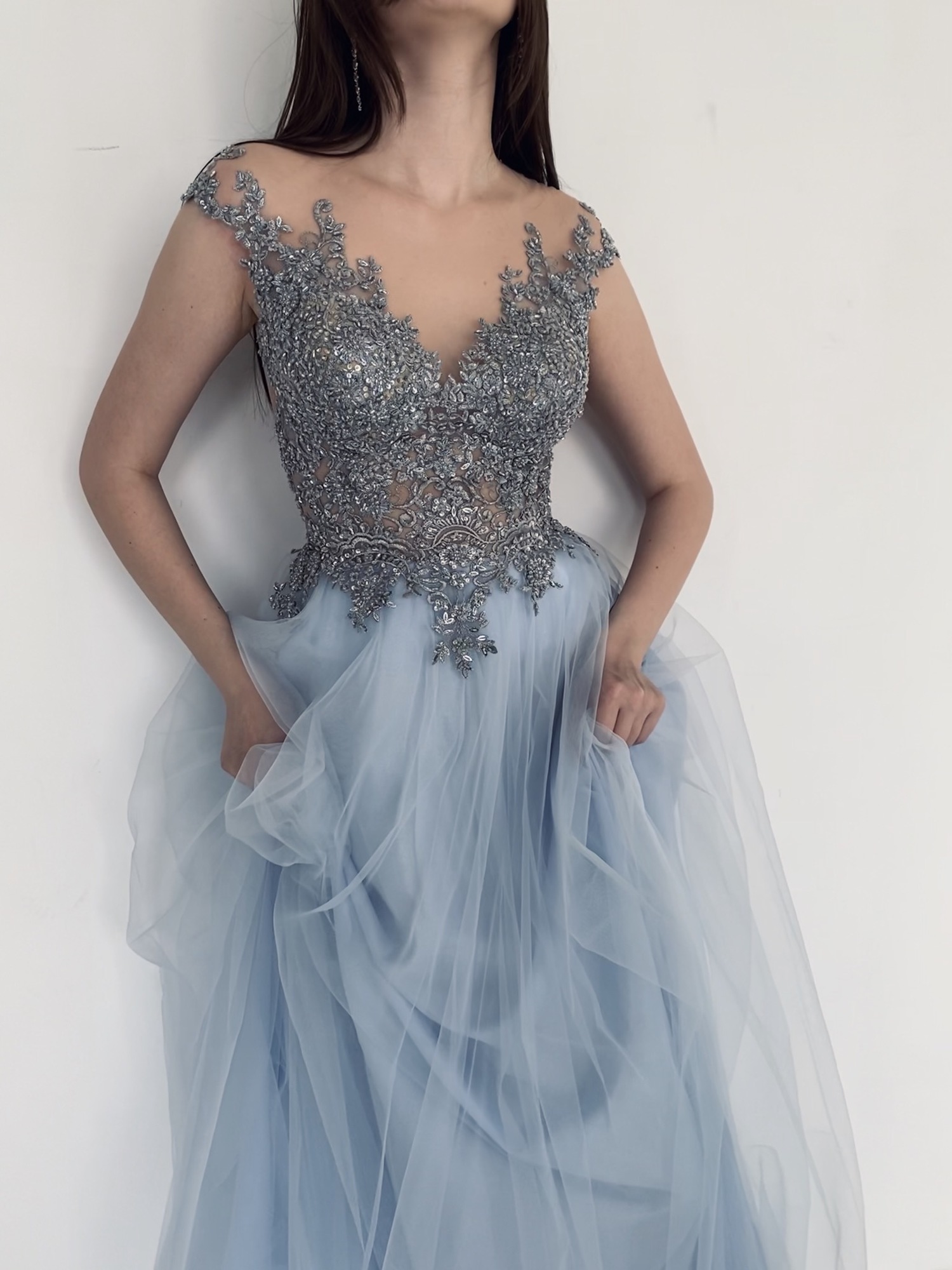 Фатиновое платье EVITA в голубом