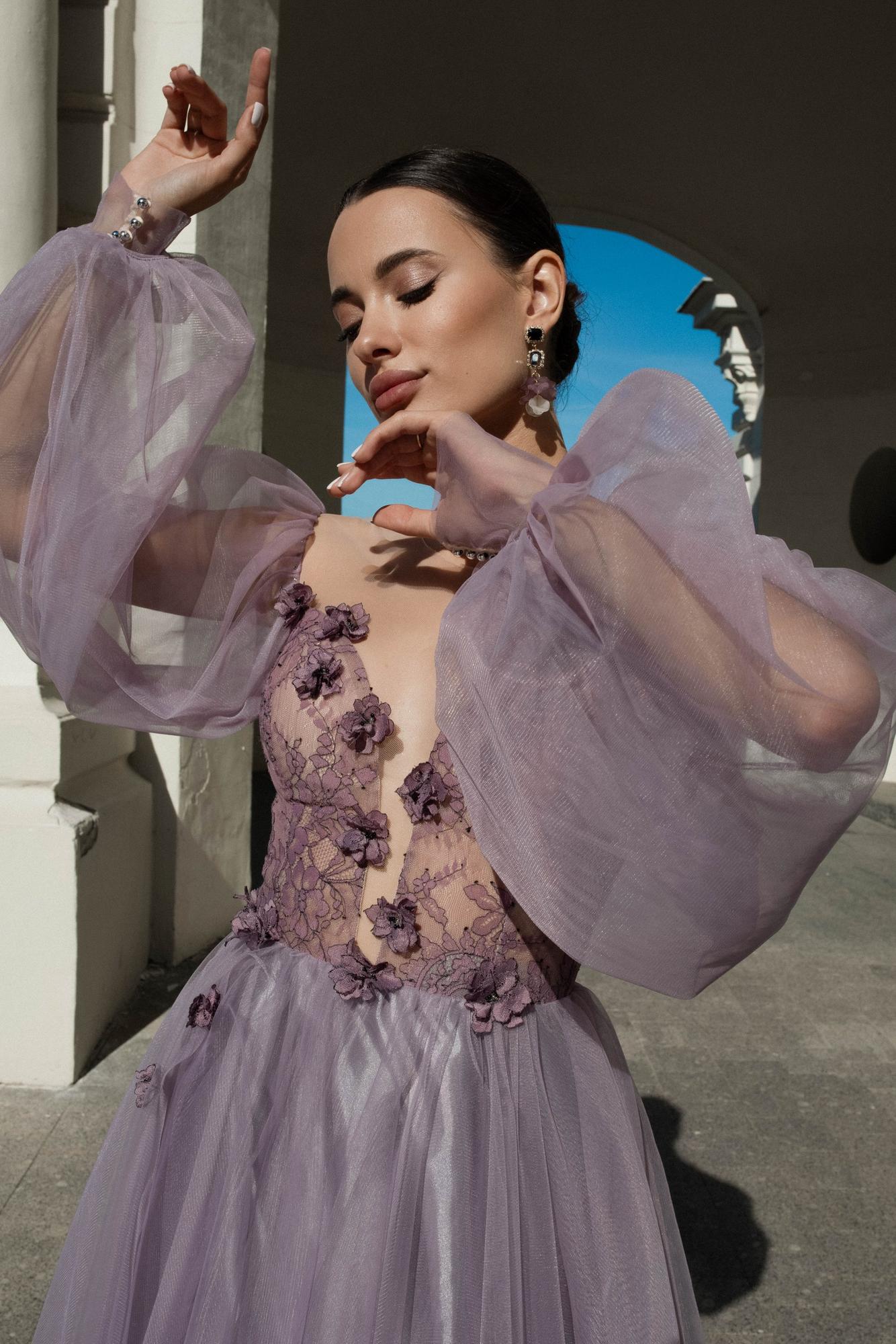 Короткое платье BONNIE в оттенке пыльная лаванда