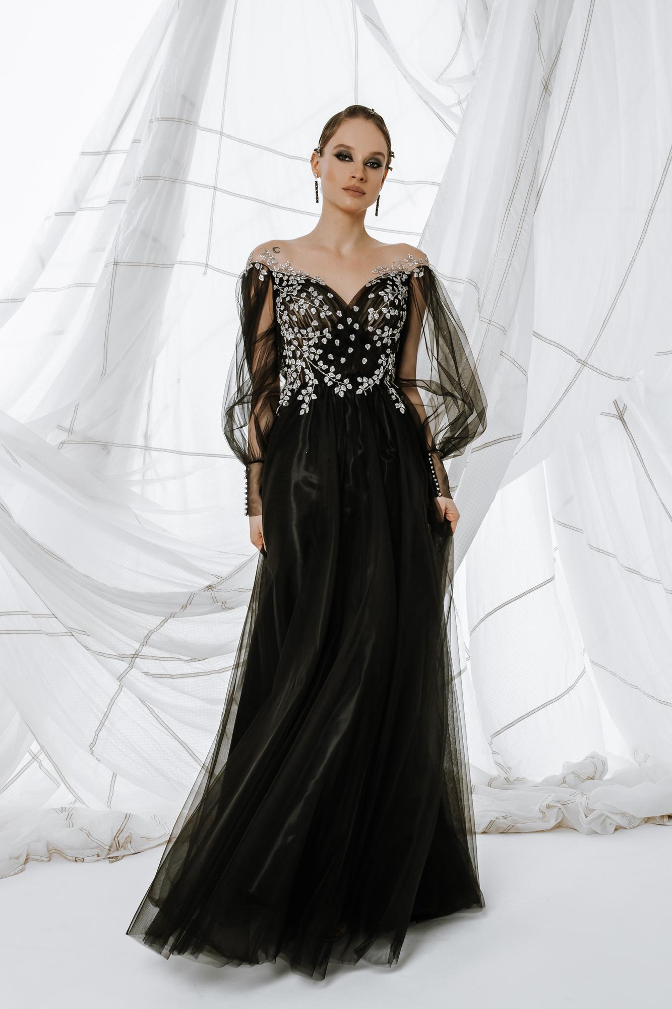 Вечернее платье SAVI  длинное в чёрном с серебром