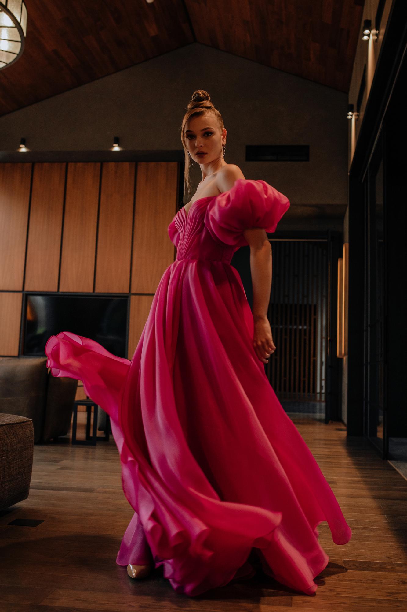 Вечернее платье MANULA  длинное фуксия