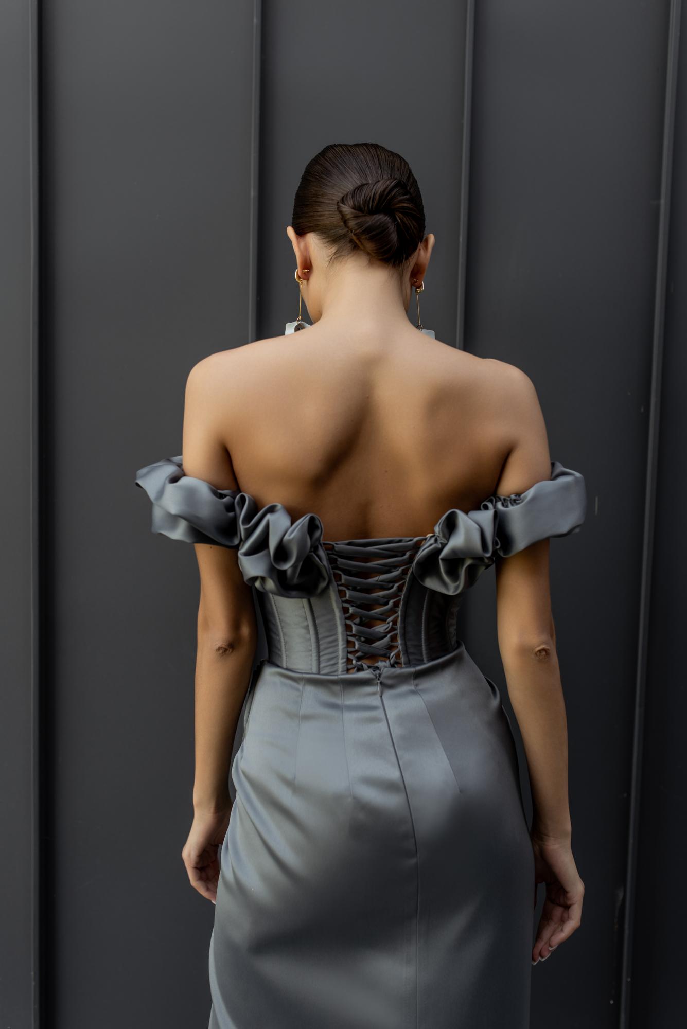 Вечернее платье ERACLEA  длинное в графите