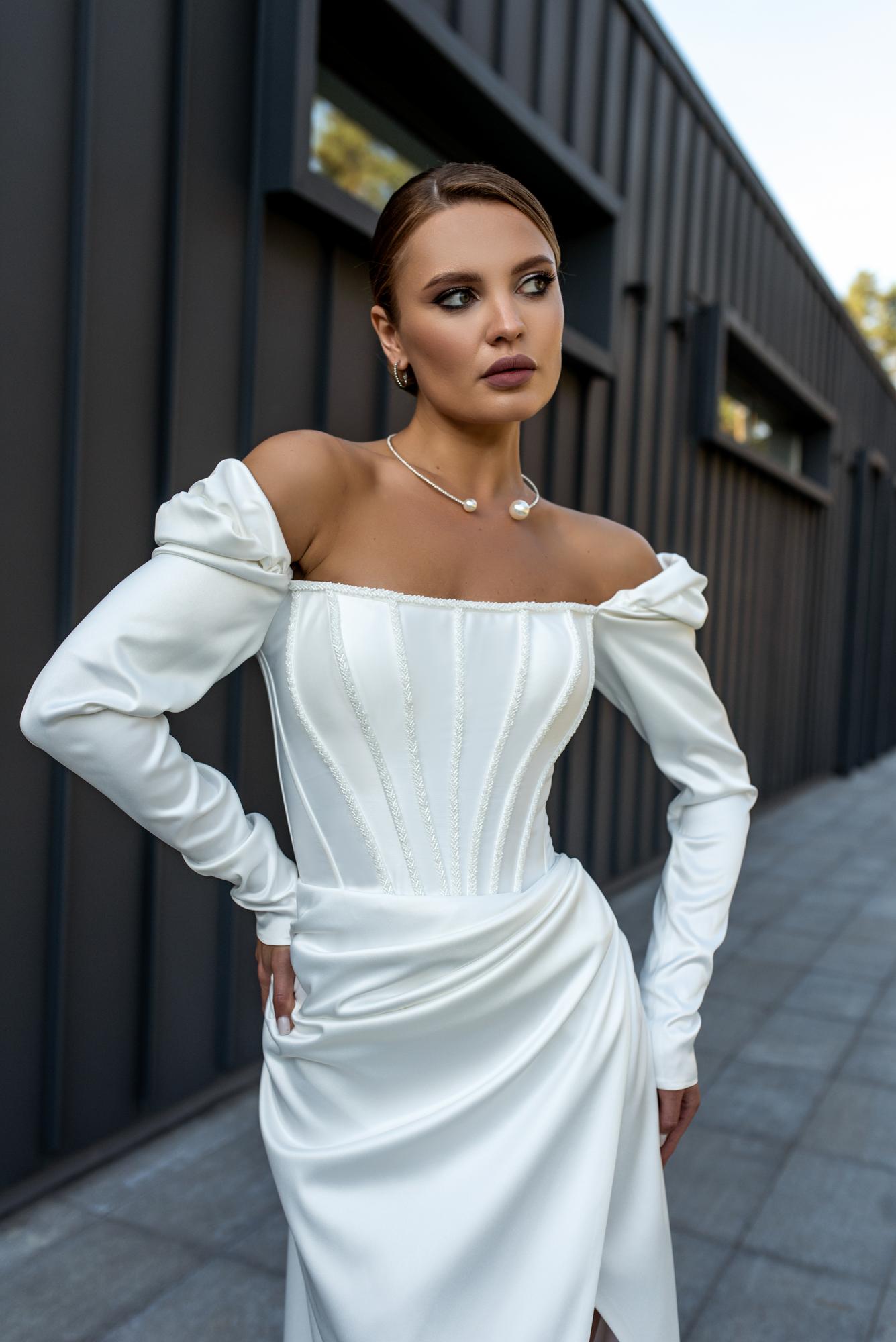 Свадебное платье LORI длинное  цвет молочный