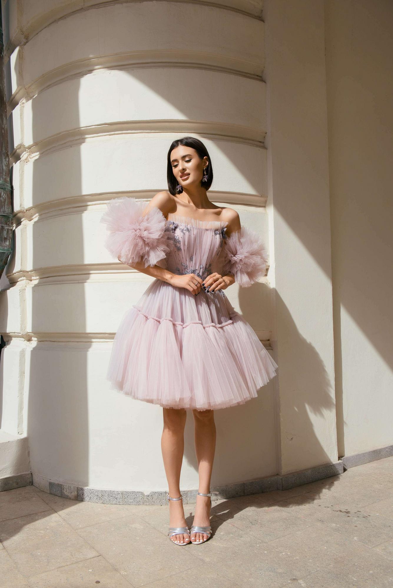 Пушистое платье лиловое LATA  ярусная