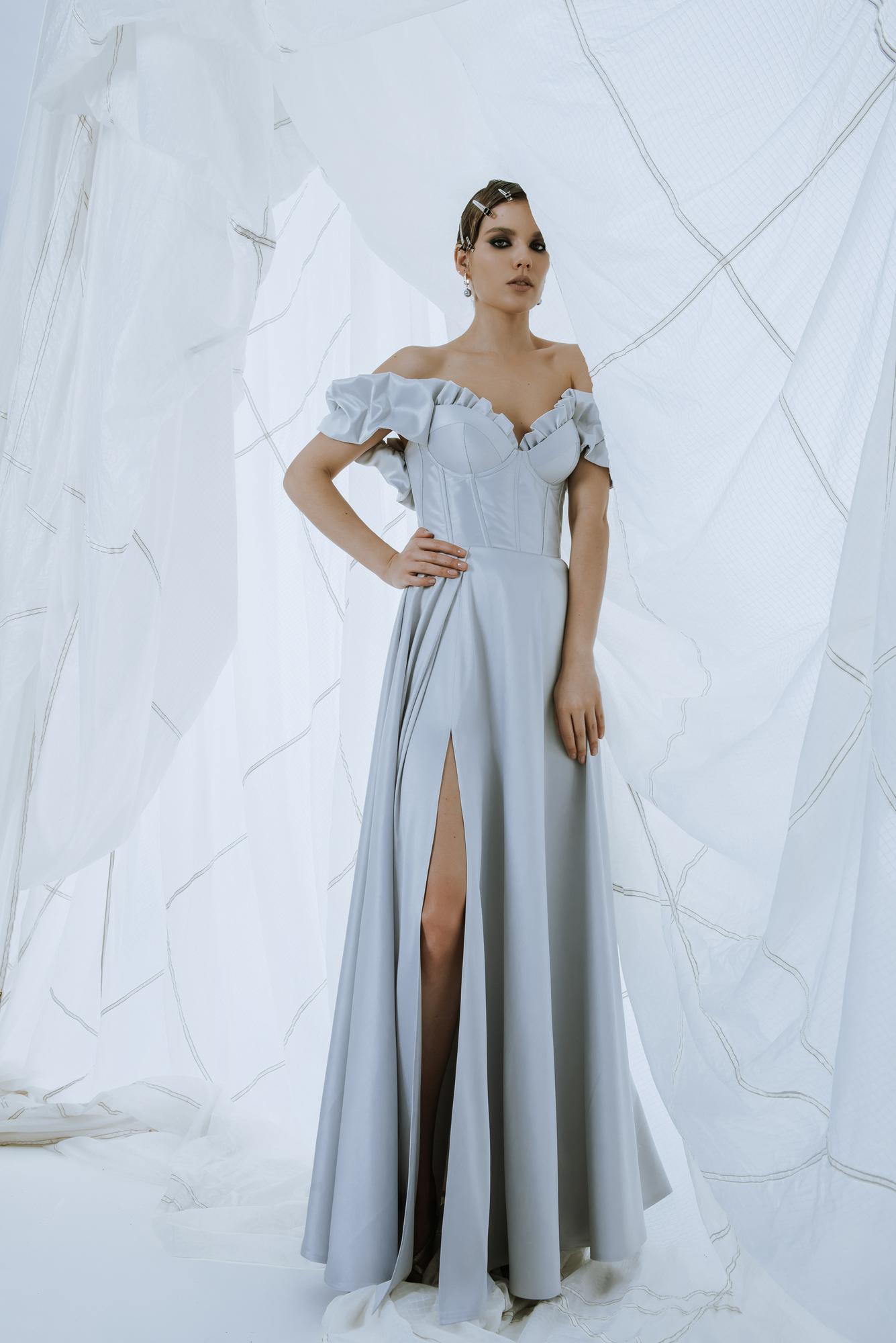 Вечернее платье ERACLEA в  атласе цвет лаванда, юбка полусолнце