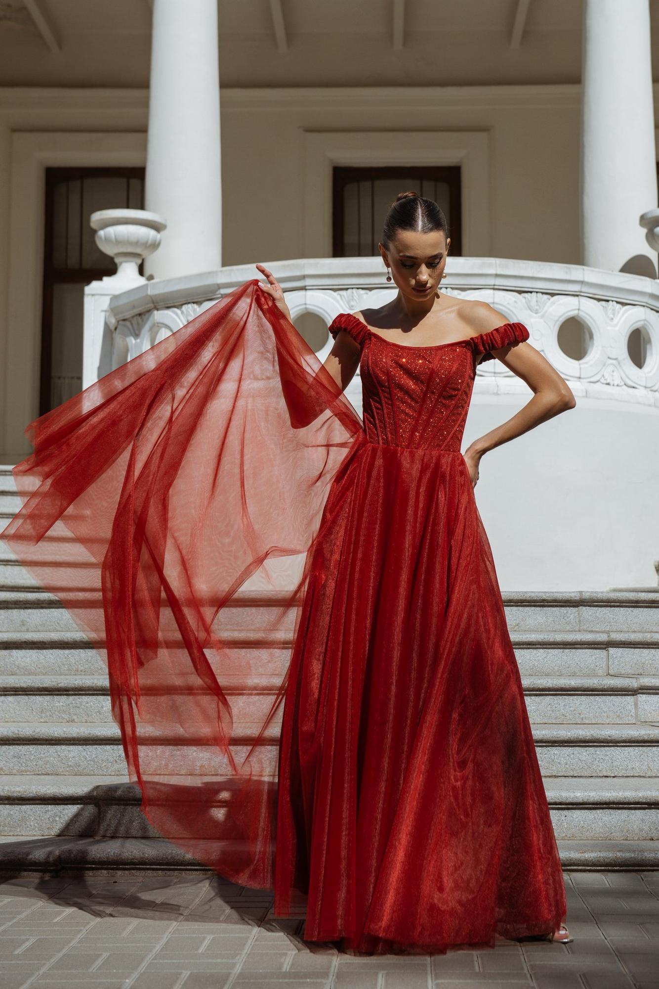 Вечернее платье LINDA в винно-красном оттенке