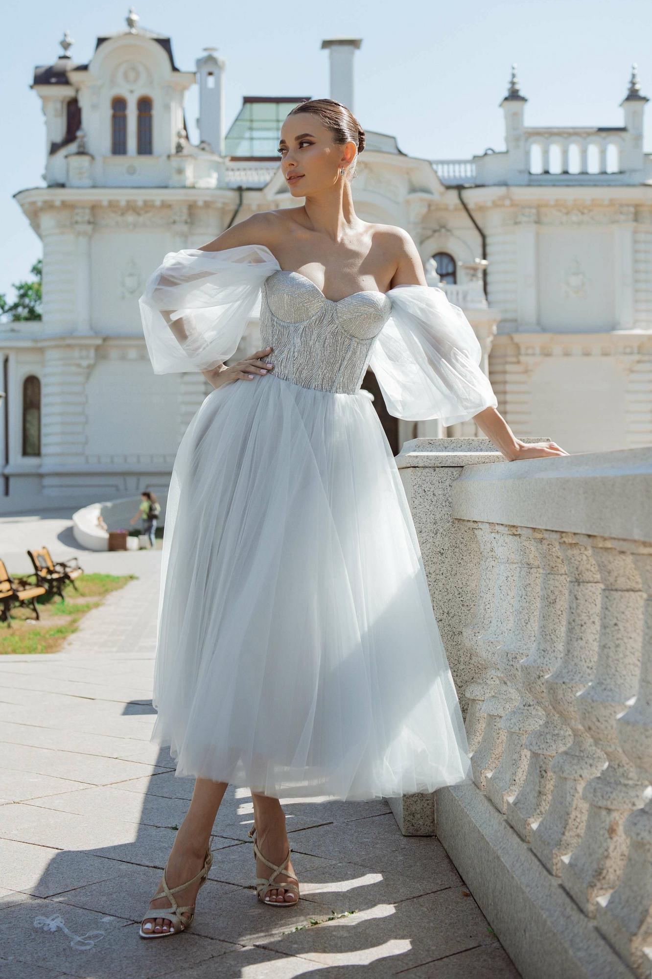 Коктейльное платье LINN  в серо-голубом цвете