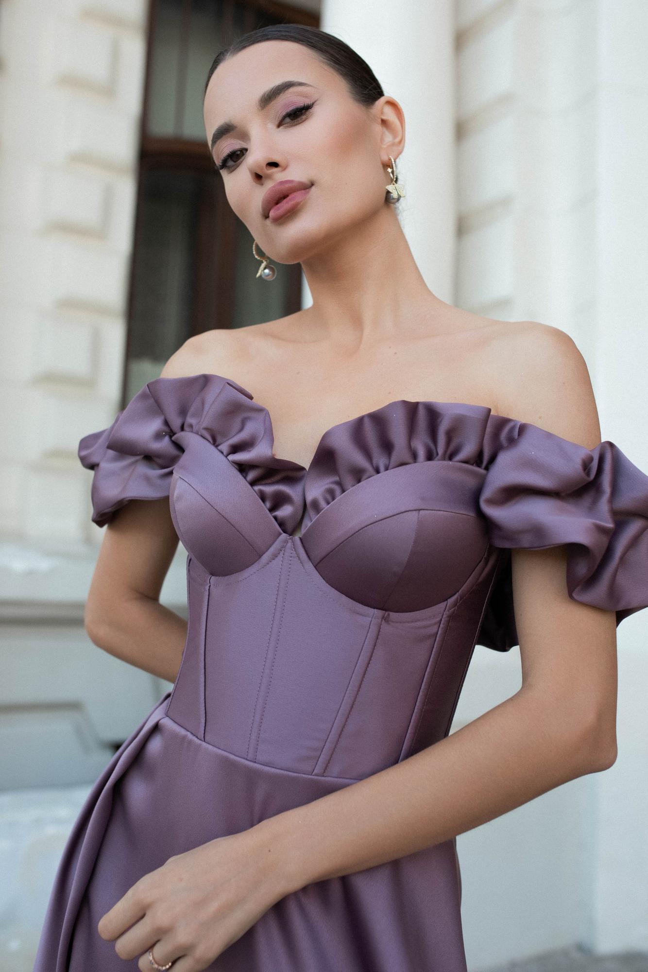 Атласное платье ERACLEA в оттенке темный туап