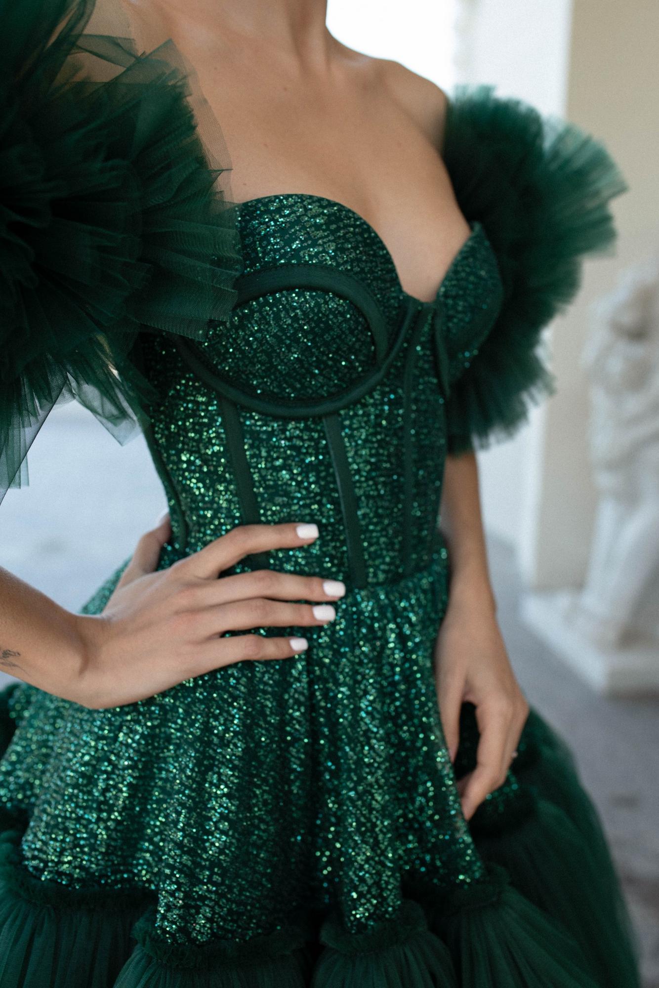 Коктейльное платье FANNA  в изумрудном   цвете