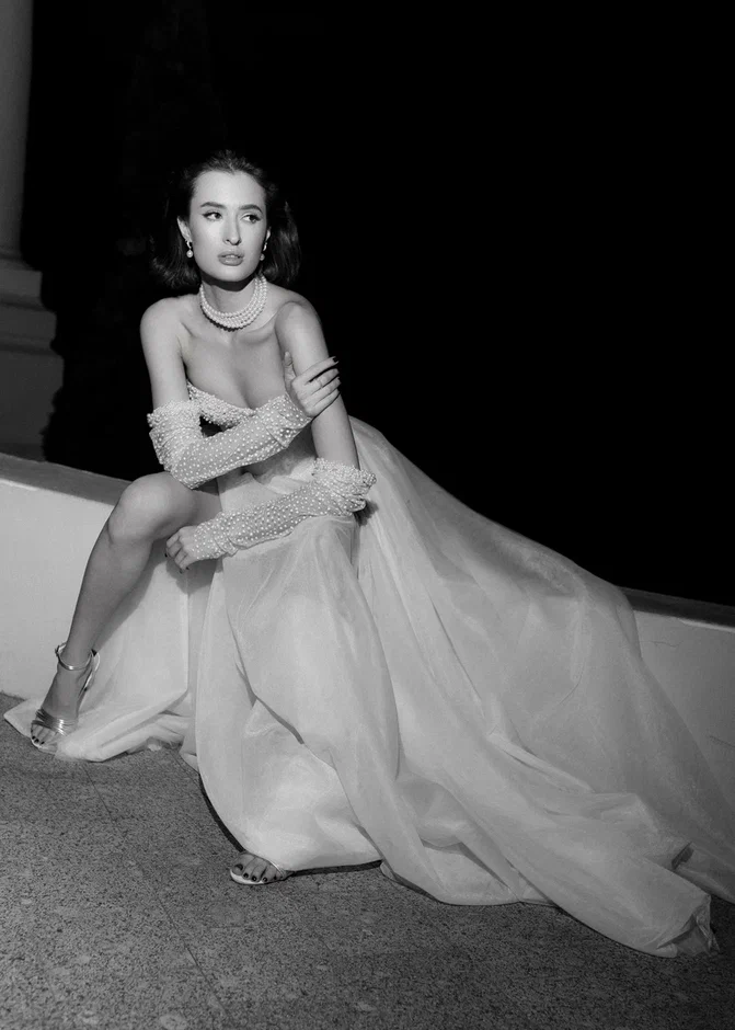 Свадебное платье DAISY длинное  цвет молоко/беж с болеро