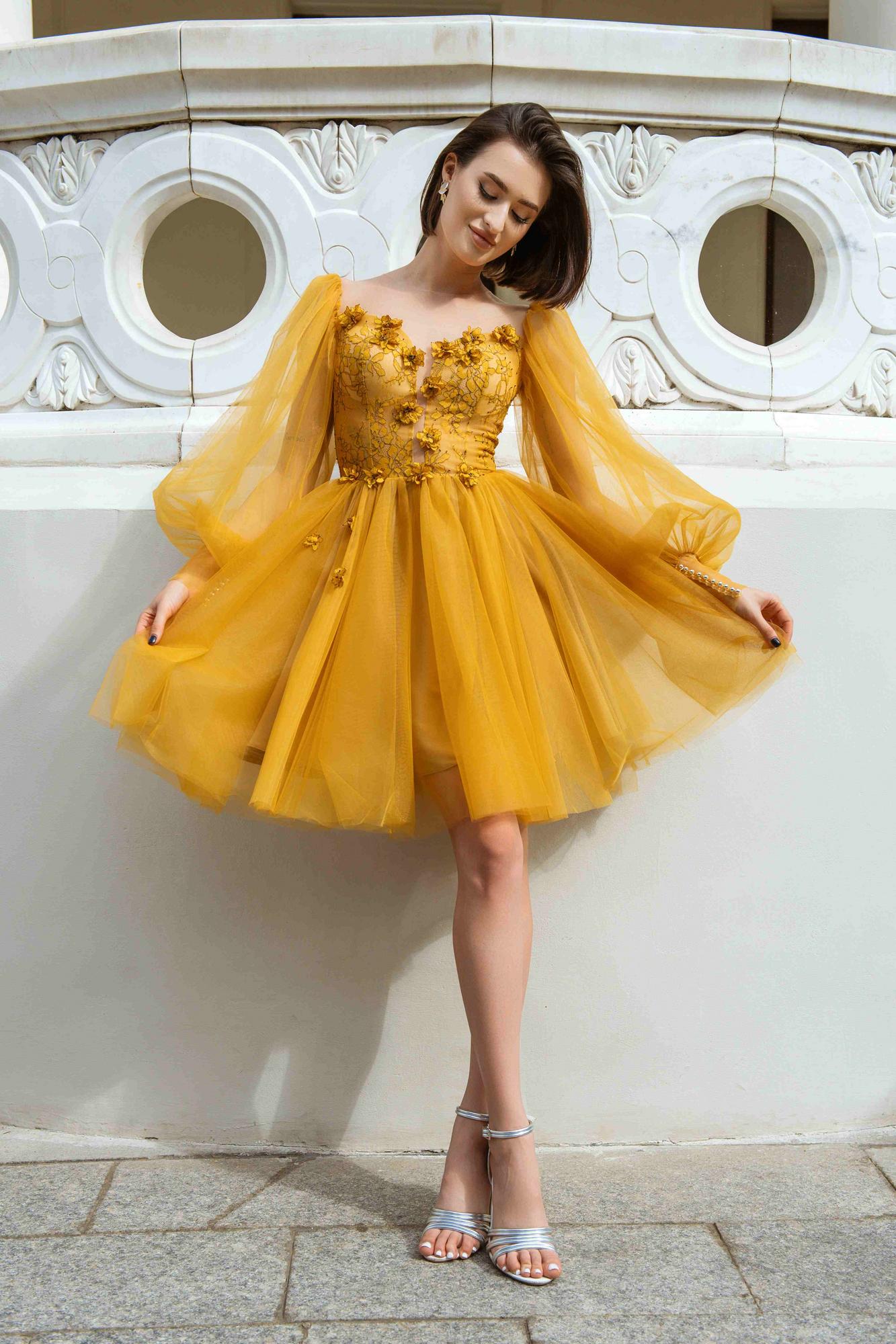 Короткое платье BONNIE в оттенке горчица