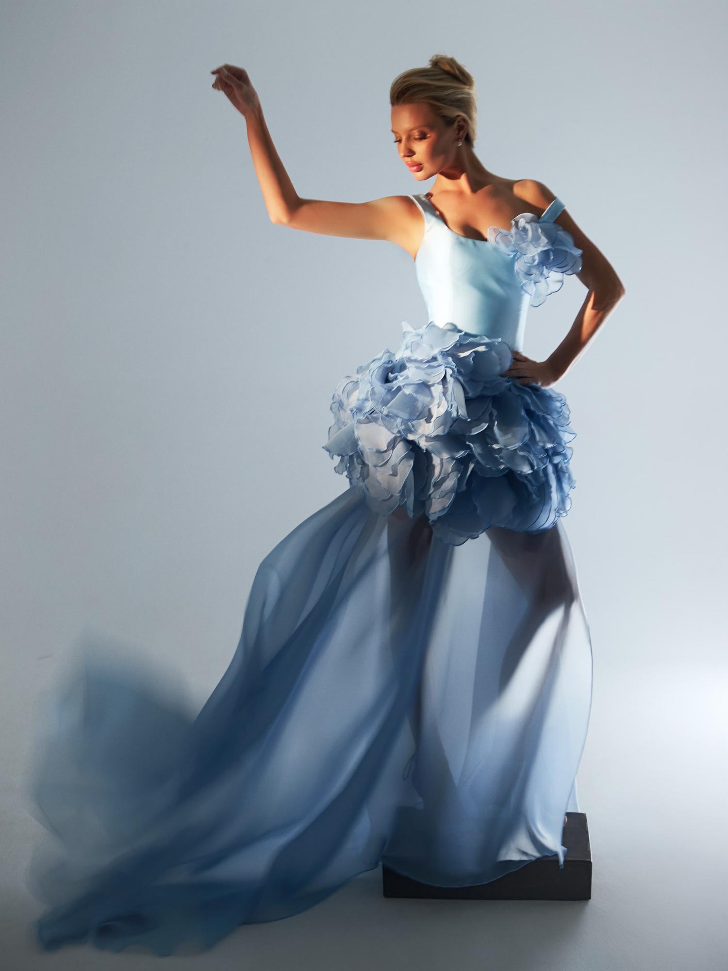 SERGE / СЕРЖ в голубом с юбкой