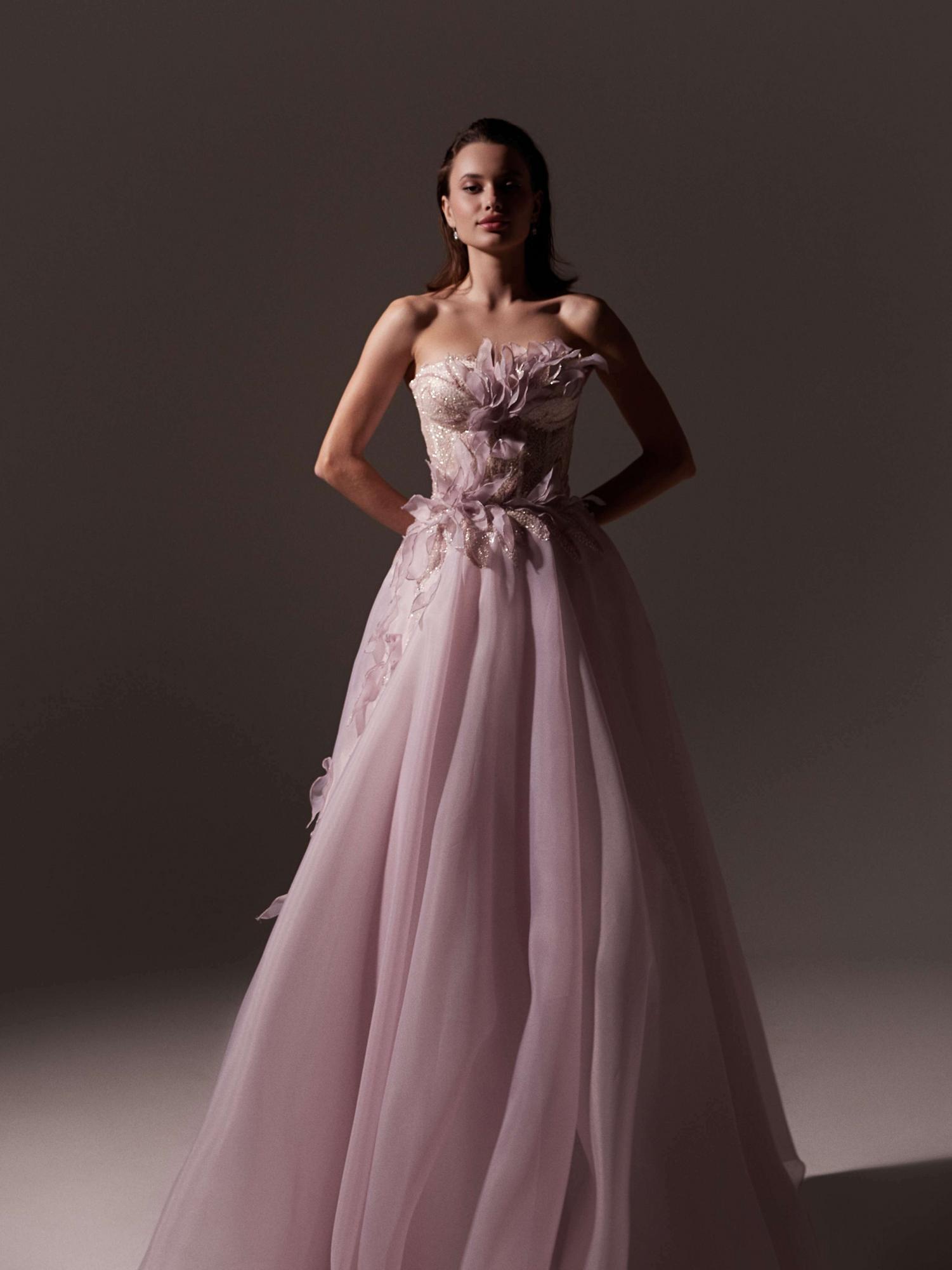 Вечернее пышное платье CRISTA в лиловом оттенке