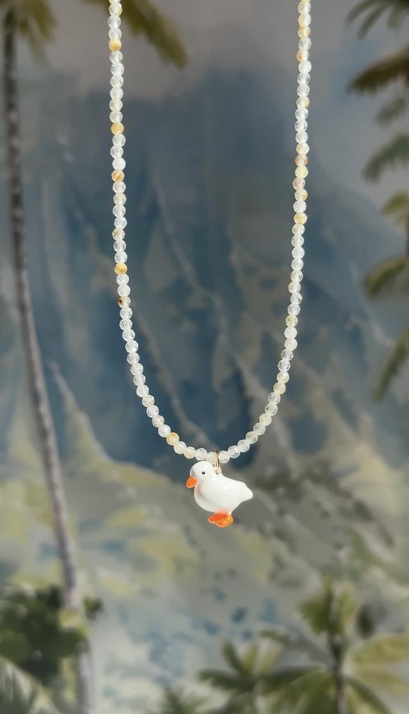 Колье из натуральных камней