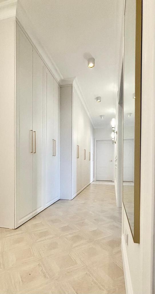 Шкаф в прихожую