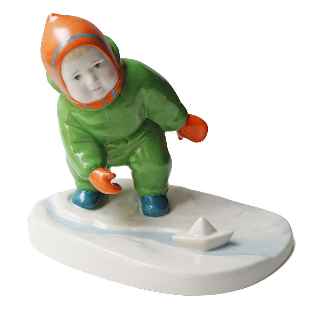 Скульптура "У ручья" декорированная