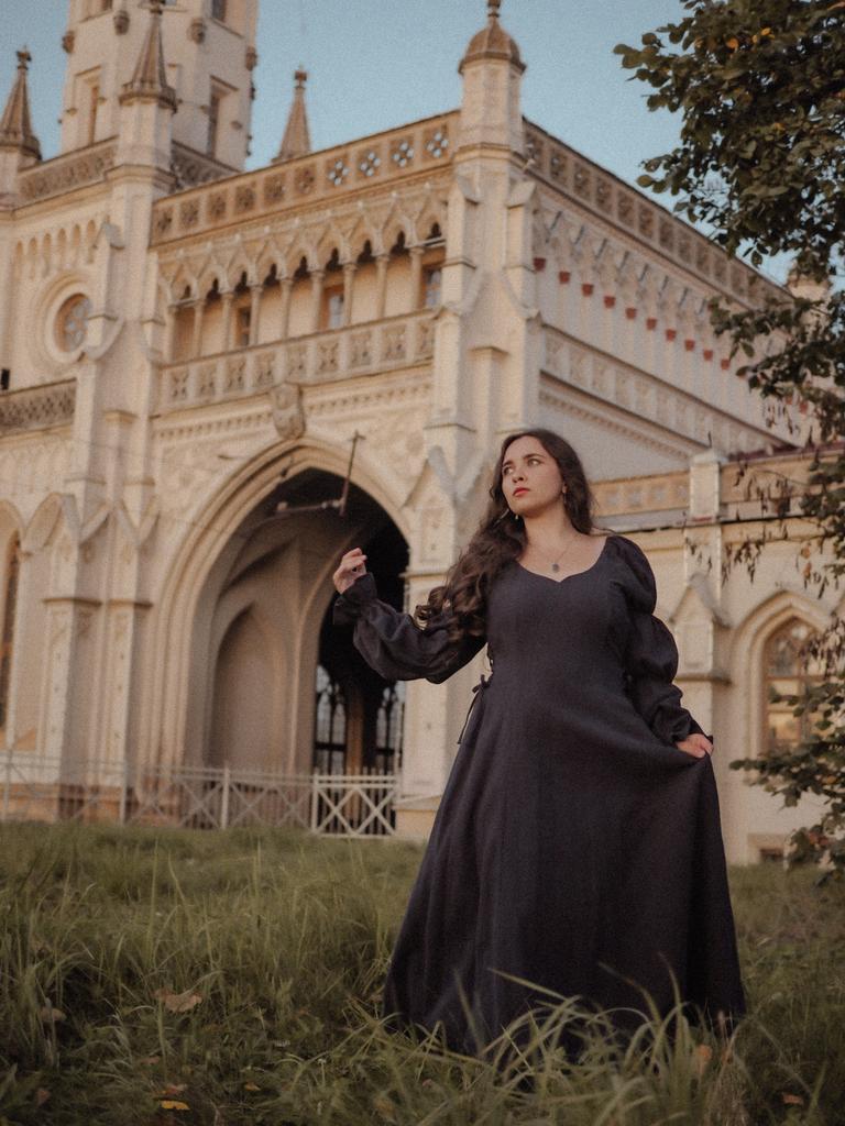 Платье «Арвен» из темно-синей крапивы