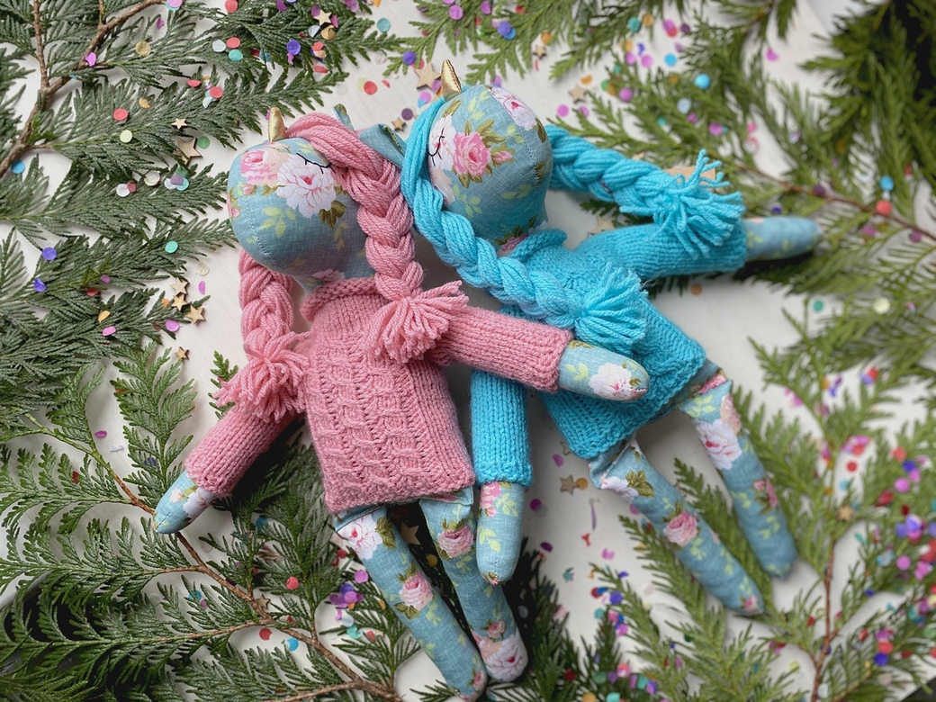 сплюшки в цветах