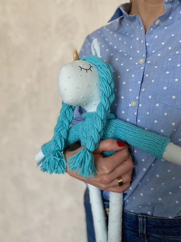 единорог в пупырках