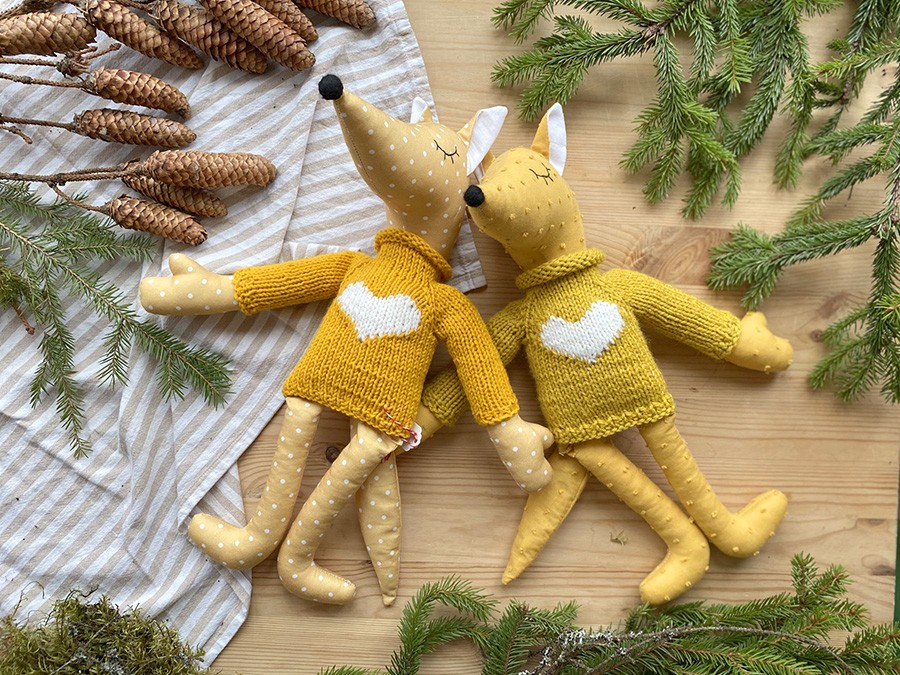 желтые лисички