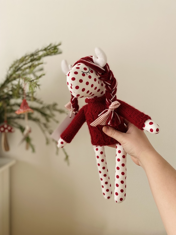 Лосиха в горох