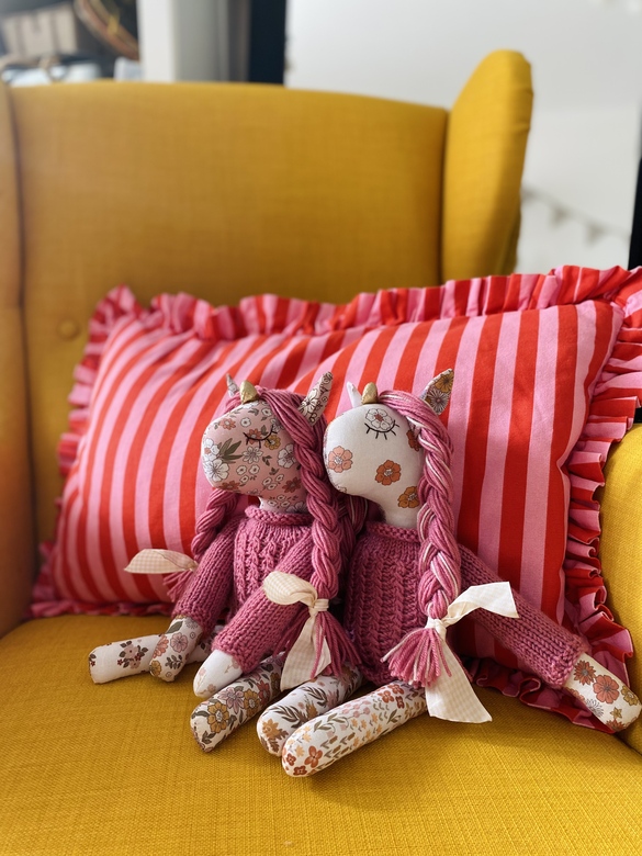 Сплюшка в свитере