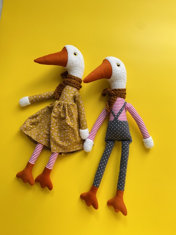 Гуси большие