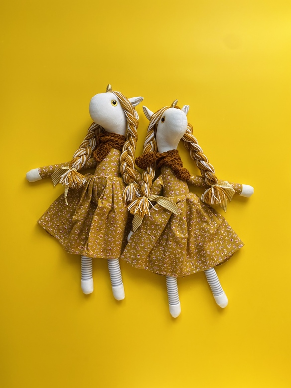 Единорожки желтые