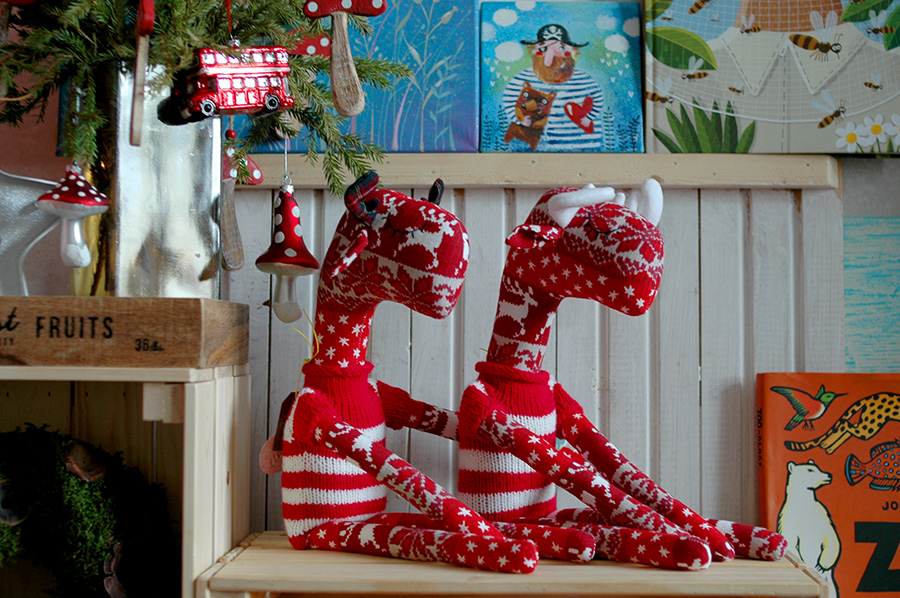 Лоси новогодние