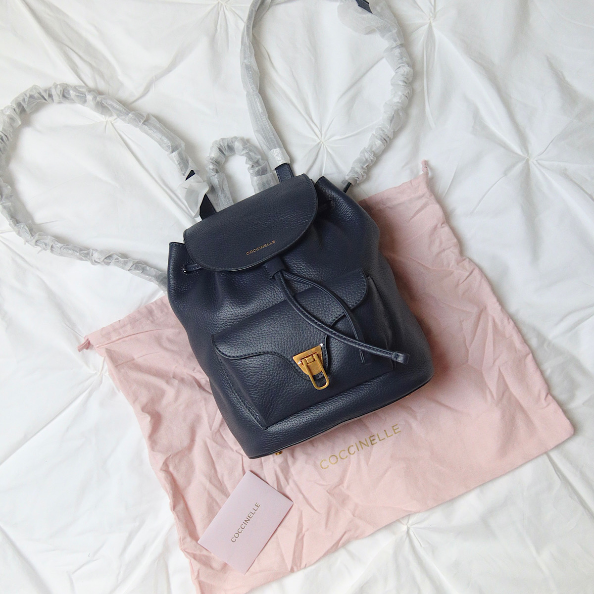 РЮКЗАК COCCINELLE BEAT BACKPACK MINI Midnight blue / Темно-синий M00094