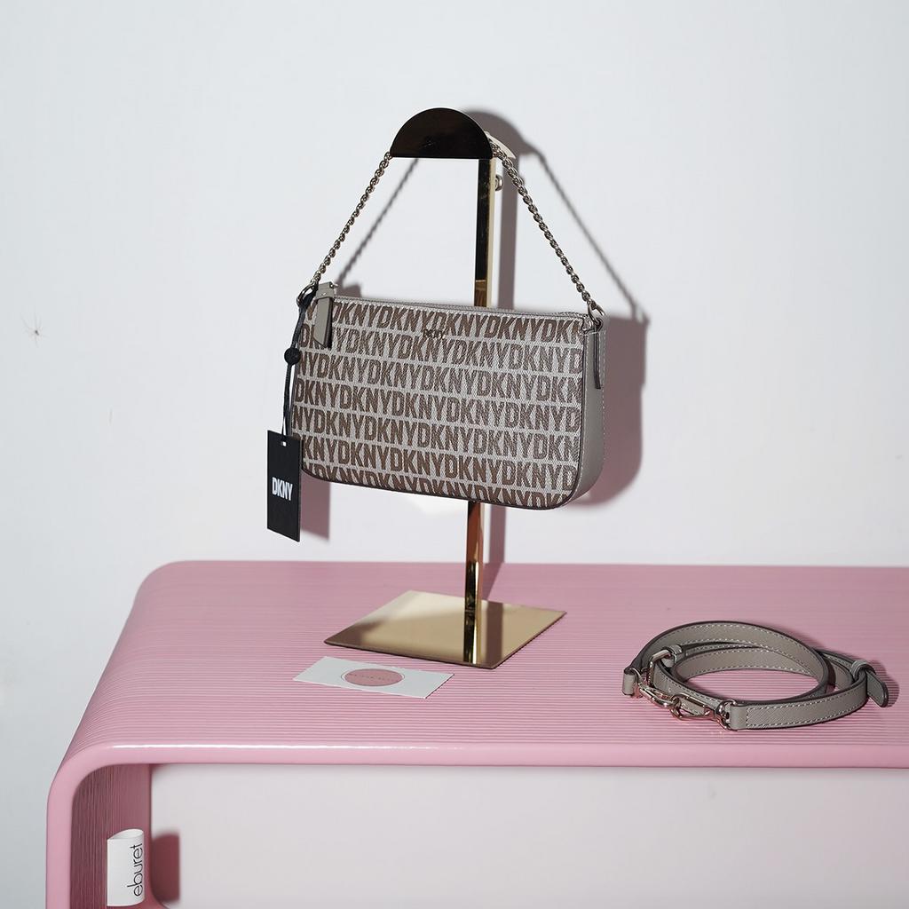 DKNY BRYANT PARK DEMI BAG Logo beige / лого беж M00643