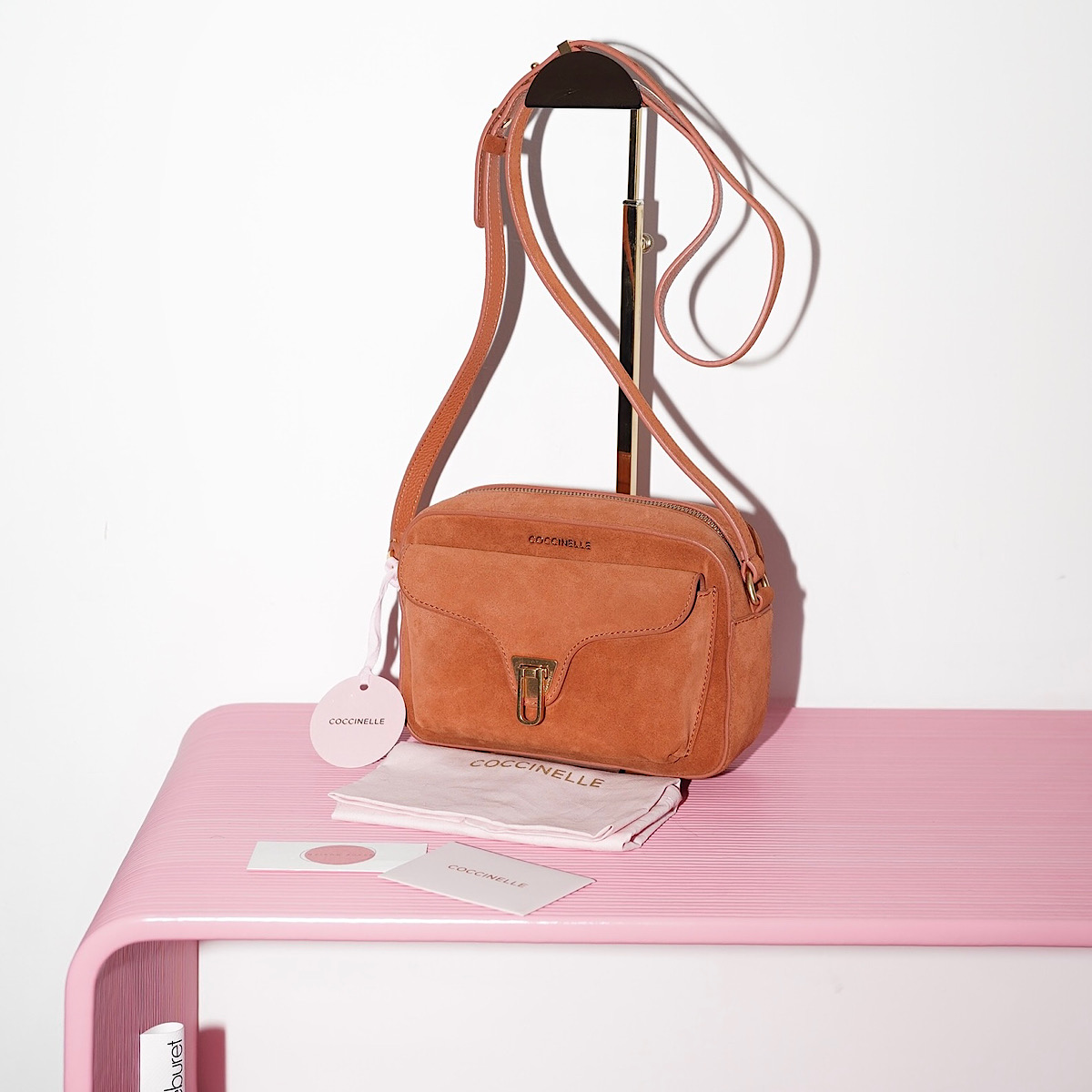 COCCINELLE BEAT CAMERA SMALL Chestnut  / Каштановый M00686