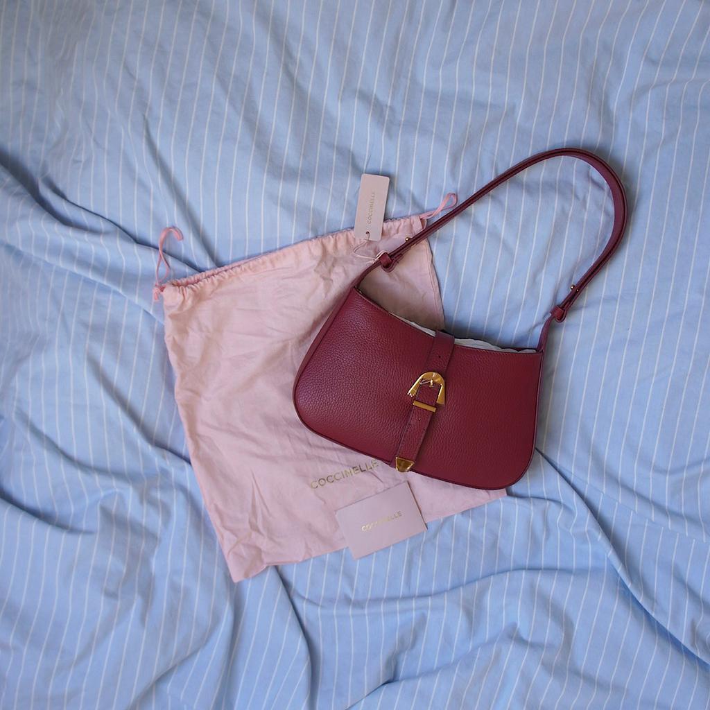 СУМКА COCCINELLE MAGALU Garnet red / Гранатоввый красный M00745