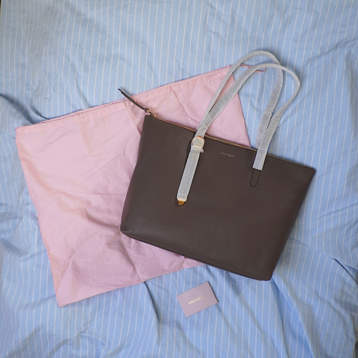 СУМКА-ШОППЕР COCCINELLE GLEEN COFFEE / Кофе M00773