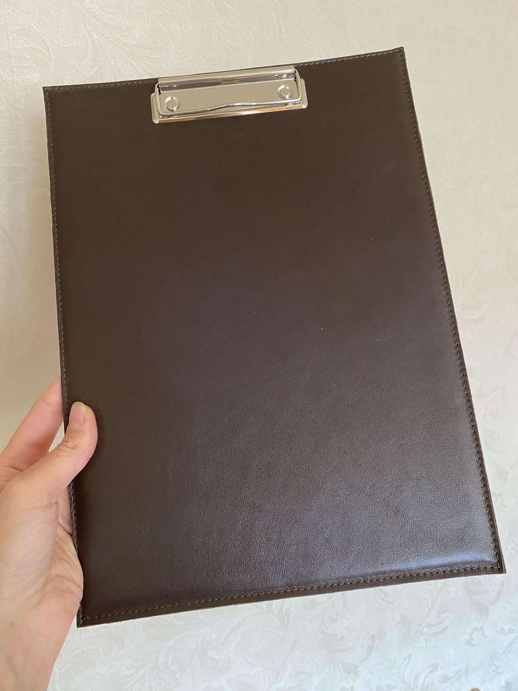 Кожаный планшет с зажимом