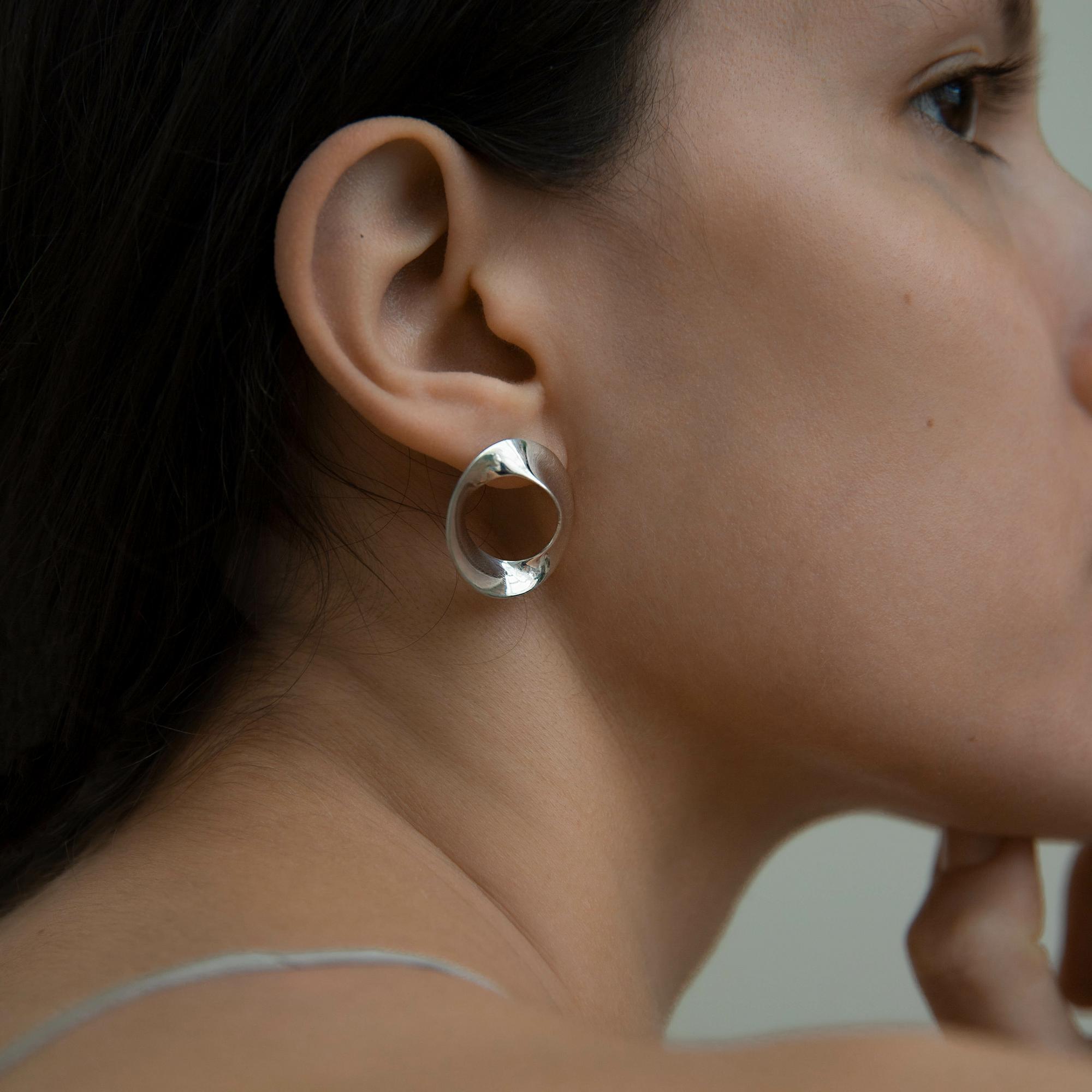 Серьги  "MOBIUS" Silver