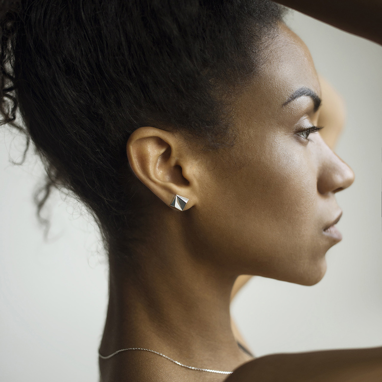 Серьги с гранями (квадратные)