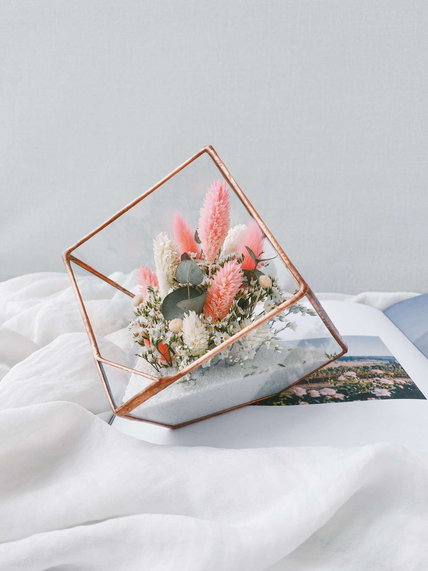 флорариум с сухоцветами Нежный эвкалипт (под заказ)