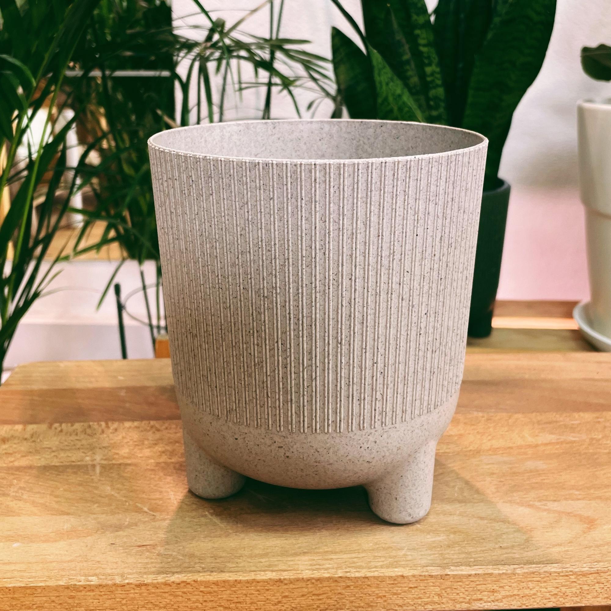 кашпо на ножках Мокко, 1,6л