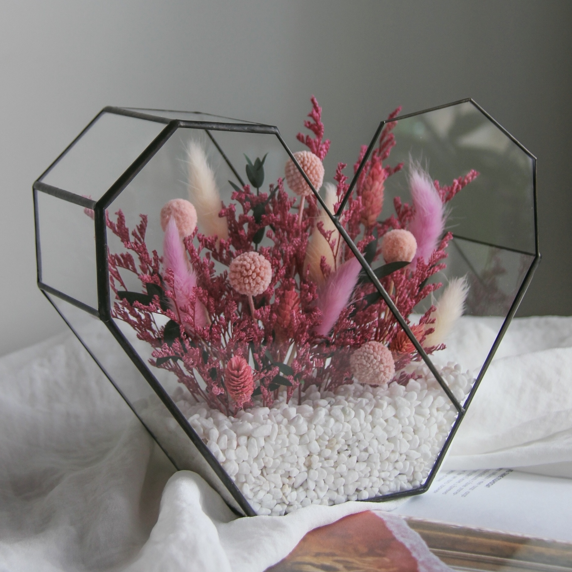 флорариум с сухоцветами в форме сердце Ягодный пунш