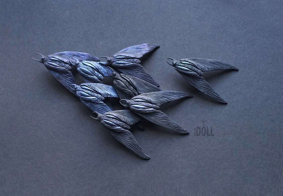 брошь переливающийся мотылек