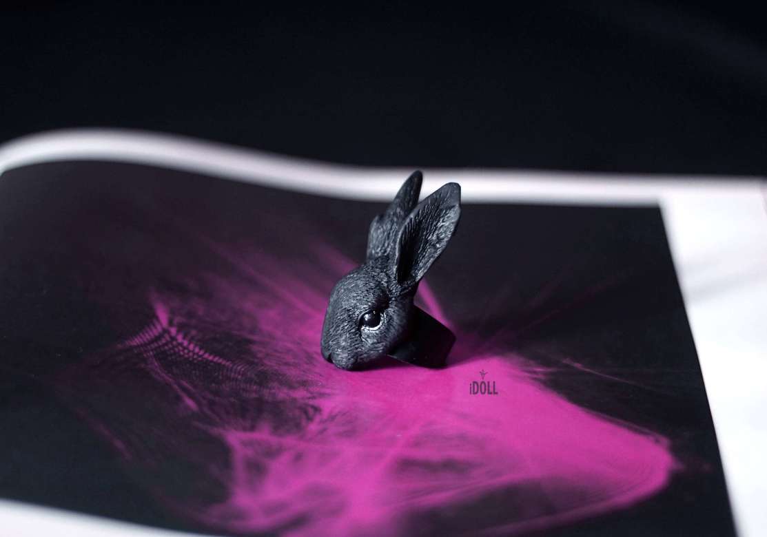 кольцо чёрный кролик