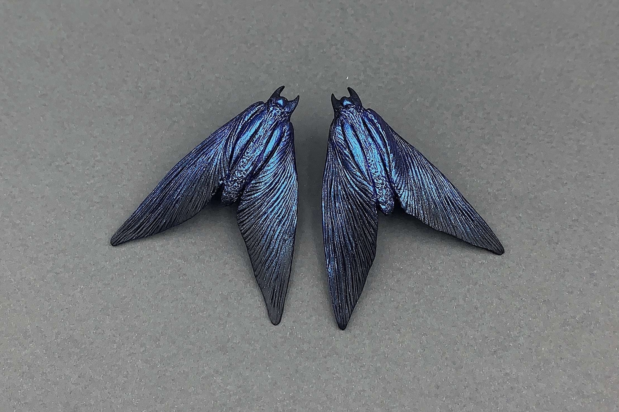 серьги большие переливающиеся мотыльки