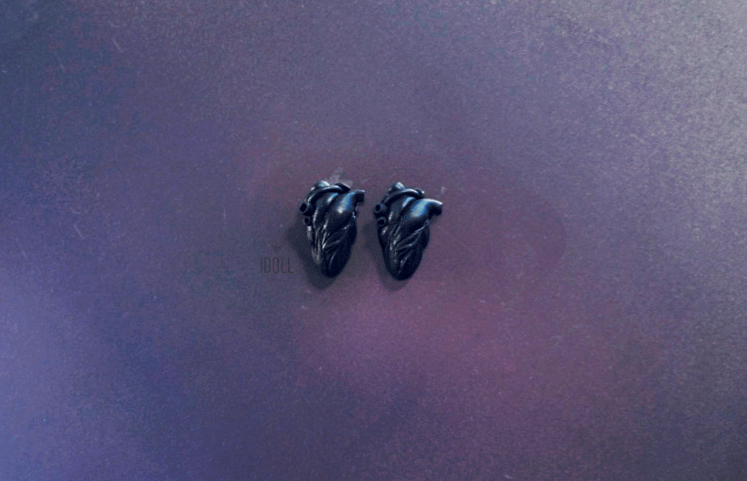 серьги чёрные сердца