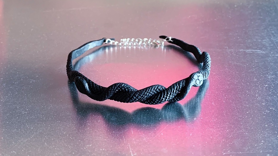 коллар черные змеи